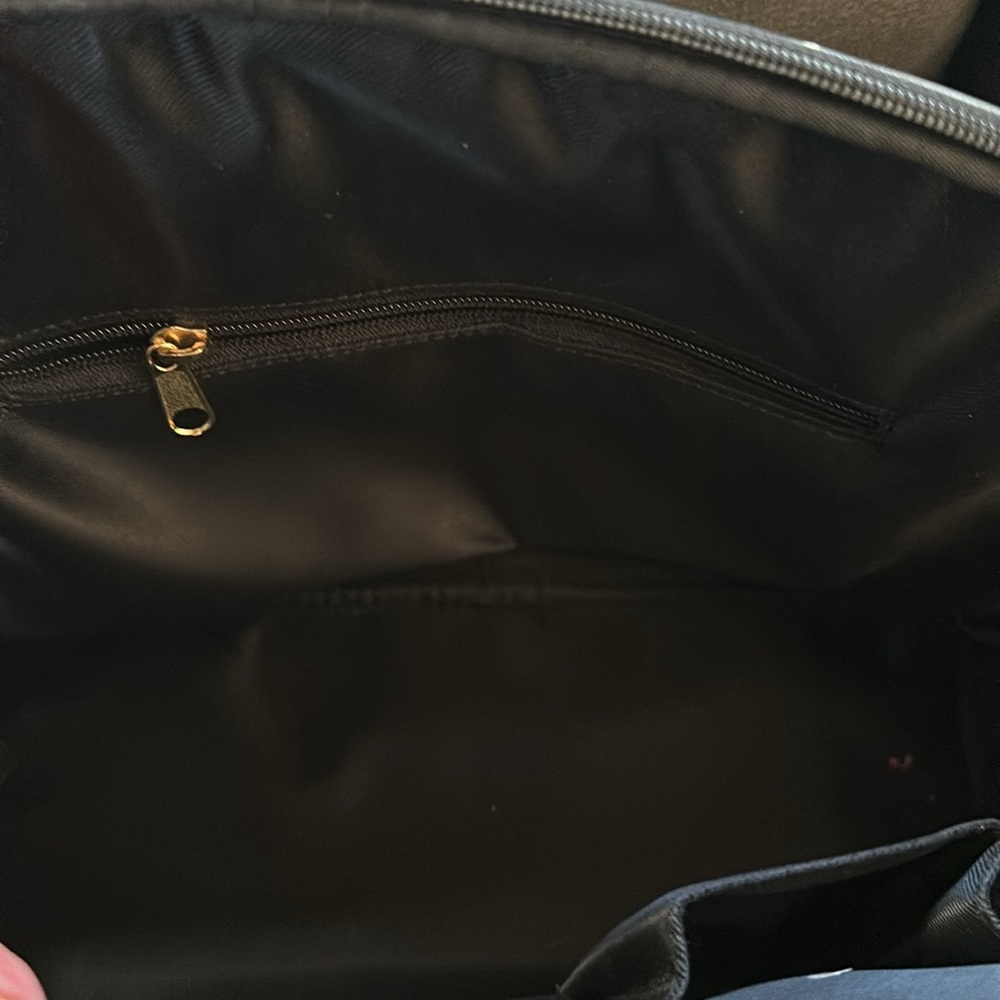 Disney Minnie Bowler Bag - Picture 7 of 9